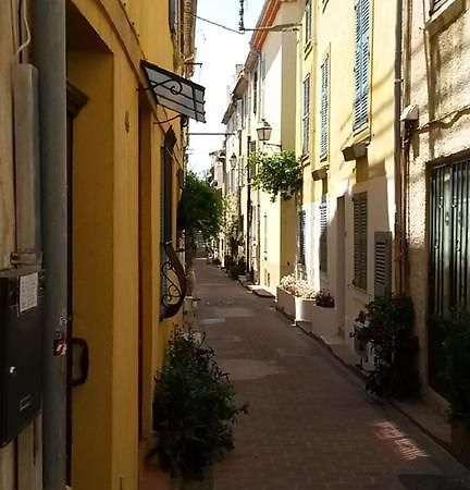 Safranier Townhouse Apartman Antibes Szoba fotó
