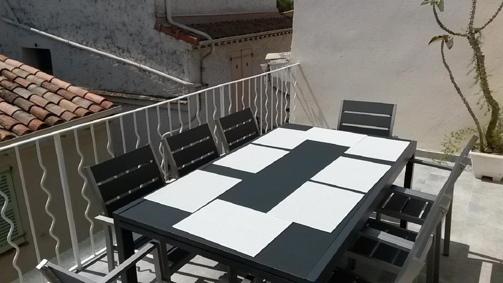 Safranier Townhouse Apartman Antibes Szoba fotó