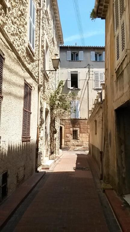 Safranier Townhouse Apartman Antibes Szoba fotó